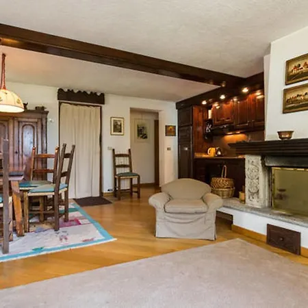 Apartman Di Charme A Courmayeur